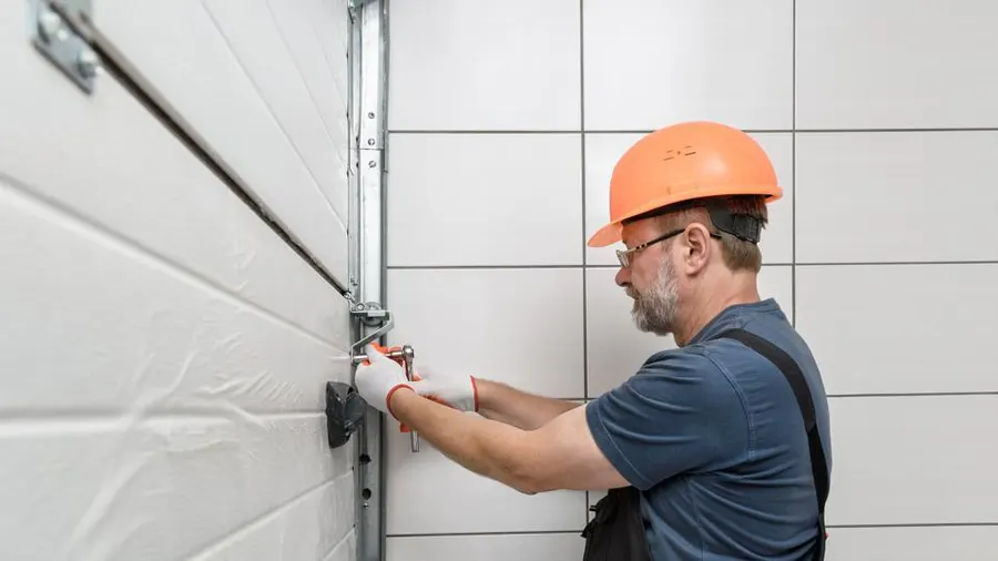 Overhead Door Repair Image